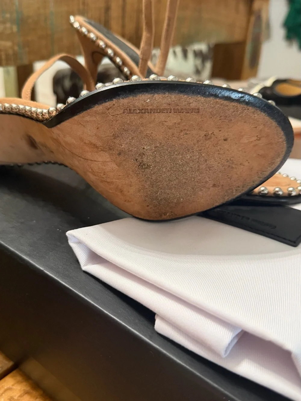 N/A elegant tan